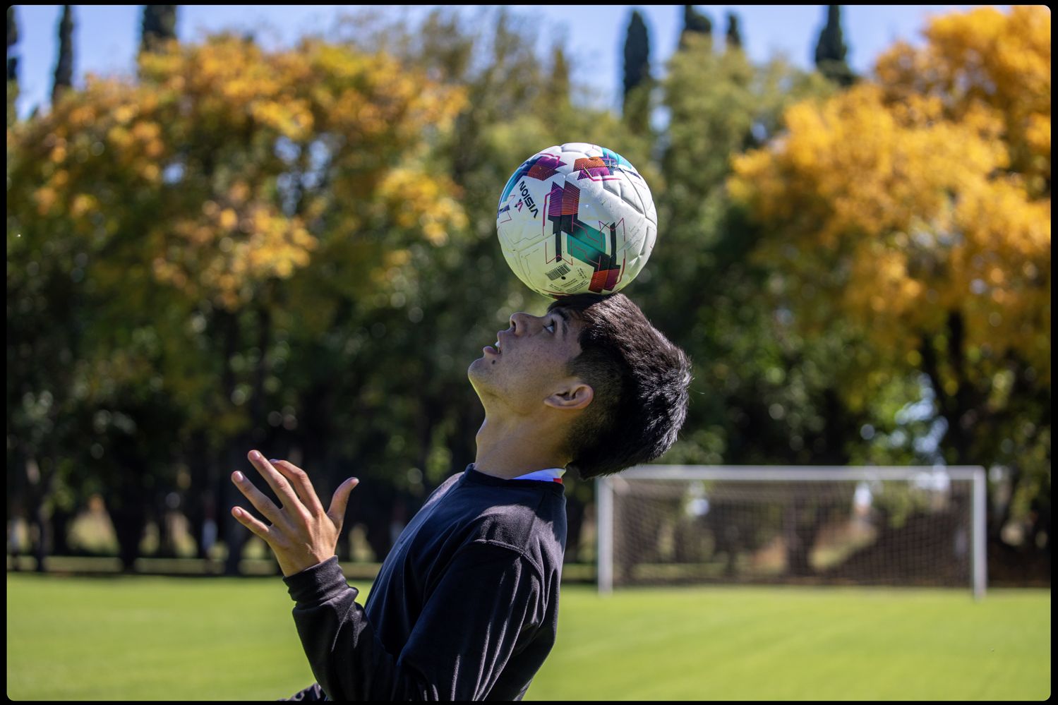 阿根廷足球梦工厂:青训体系背后的残酷现实